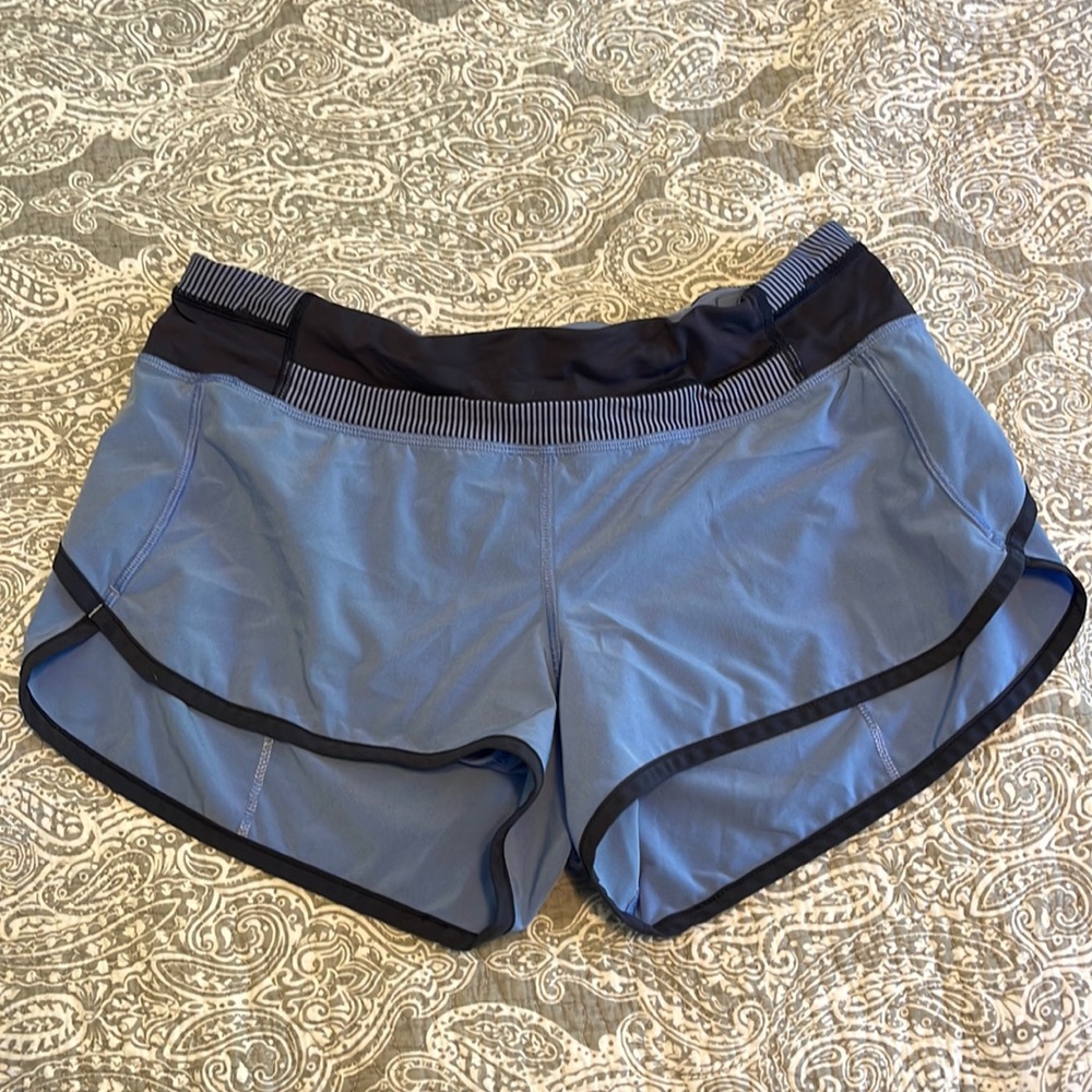 Lululemon speed up 2.5 shorts